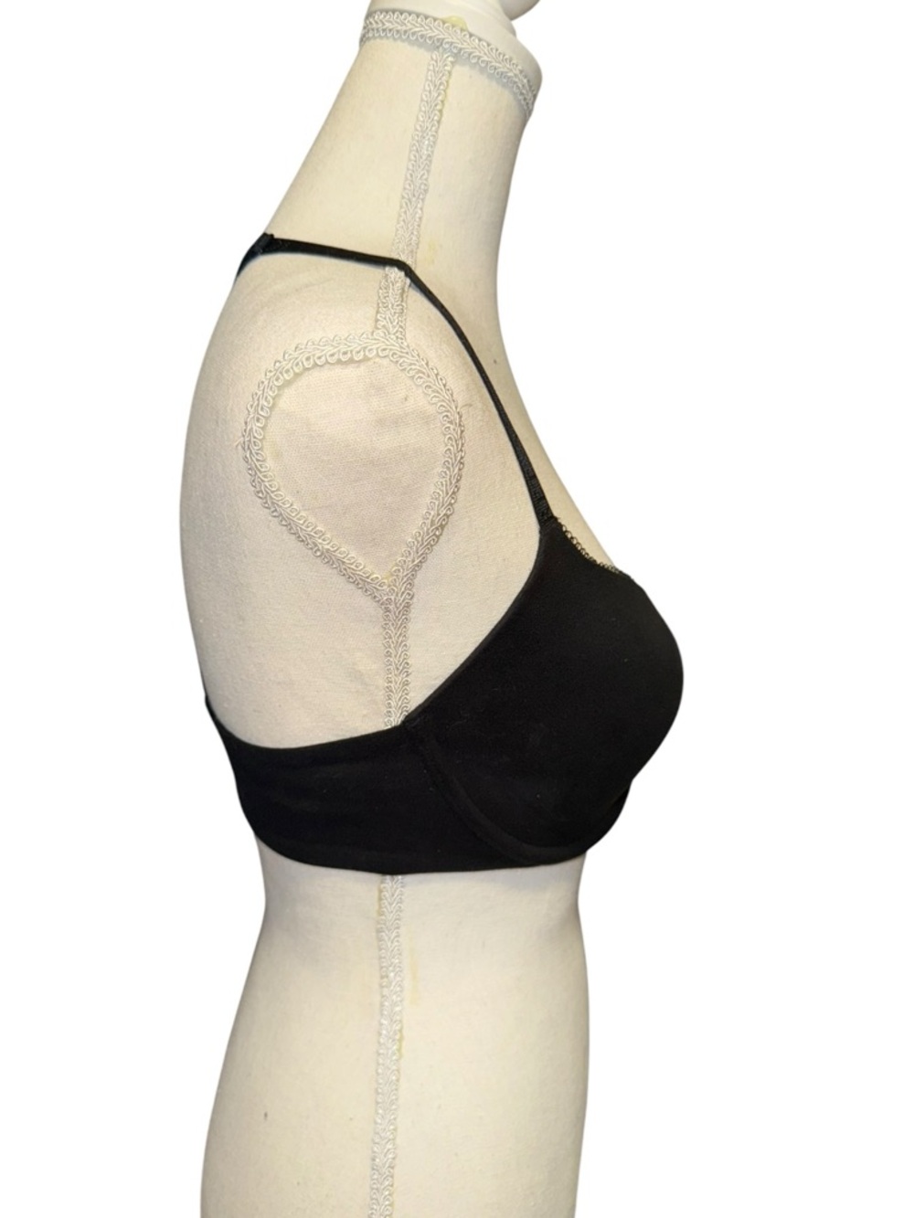 Victoria's Secret Black Lined Demi bra, pretty lace triangle back, front closure - Picture 3 of 5